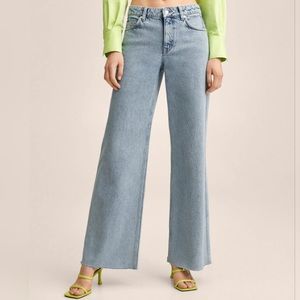 NWT Mango Light Rinse Mid Rise Wide Leg Cutoff Jeans 6